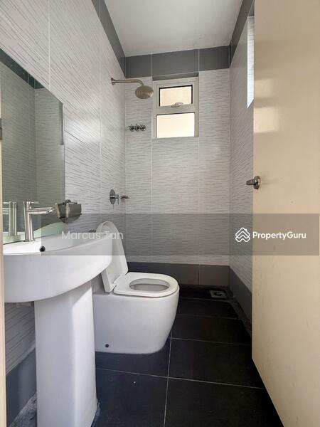 Untuk Dijual - Link Bungalow at Alam Nusantara, 45x95, 7 Rooms Linked Bungalow
